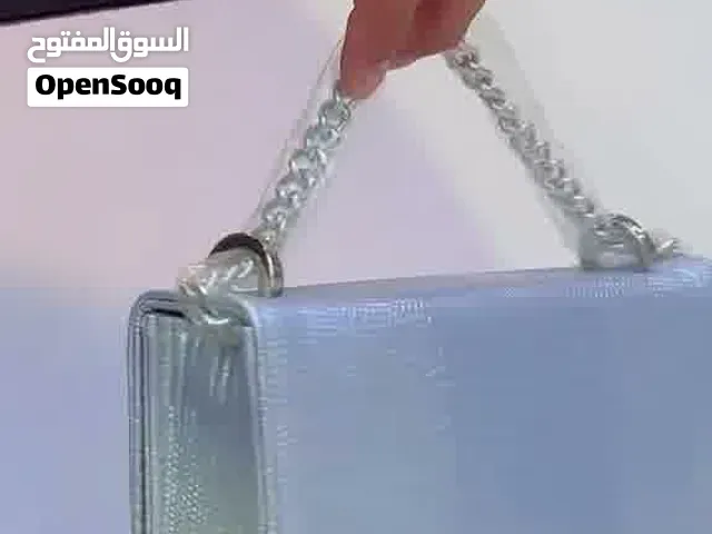 Elegant Chain-Handle Ladies Handbag - Stylish & Premium Finish