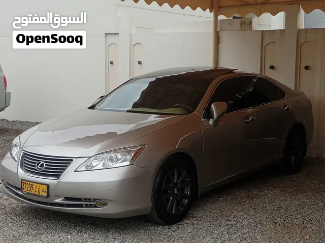 للبيع لكزس حاله وكاله المستخدم الأول موتر مسرفس بالكامل ماعليه أي كلام  خليجي  ممشى قليل جداً