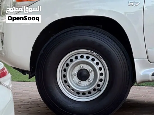 رنقات شنابر استيشن حجم 17 بدون تواير