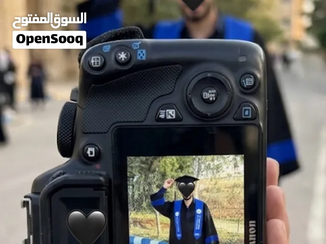 للبيع كاميرا Canon احترافية مع عدسة Zoom شاملة - حالة ممتازة