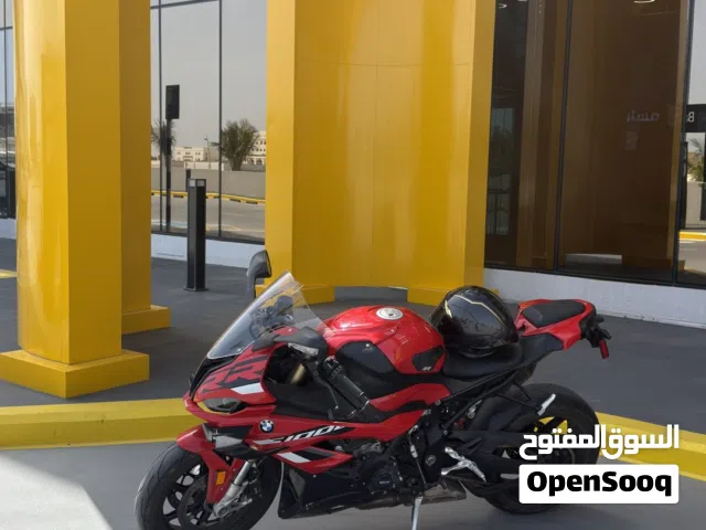 2024 BMW S1000RR كلين اديشن