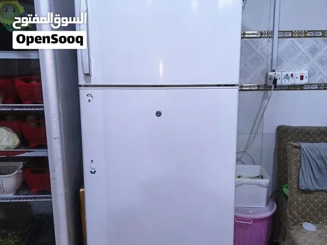 ثلاجه للبيع نظيفة ومرتبه بسعر مناسب وبيهة مجال تجي وتدلل مكاني ابي الخصيب