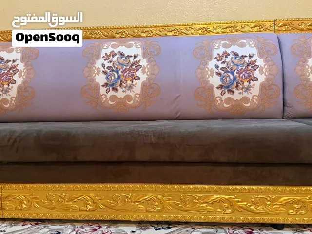 كراسي واثاث