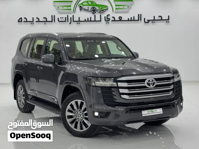 تويوتا لاندكروزر GXR 2026 – الدفع الرباعي  وكالة بهوان