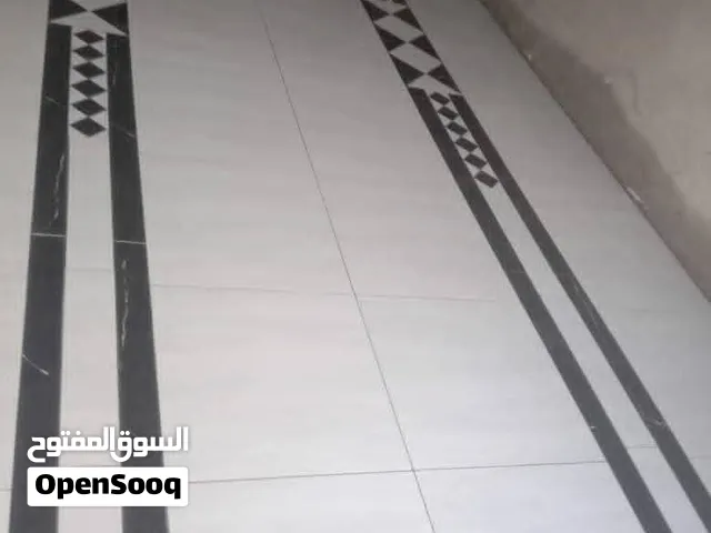 معلم بلاط بخبره وتميز