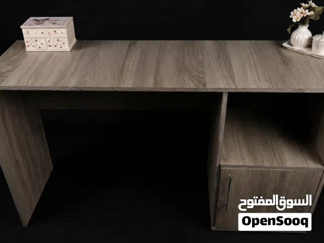 مكتب و تسريحة