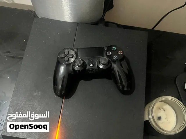 PlayStation 4 PlayStation for sale in Al Riyadh