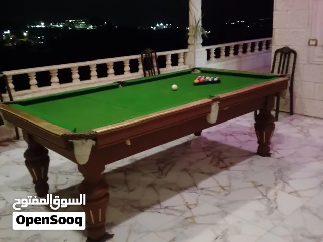 طاوله بلياردو