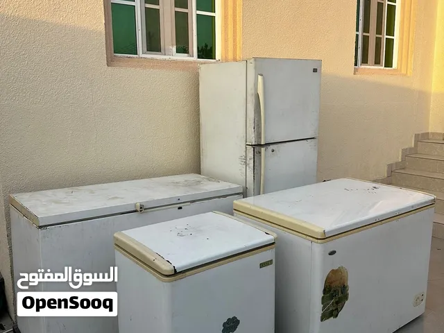 4 ثلاجات للبيع