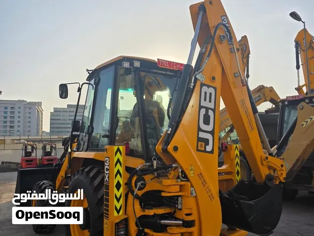 جي سي بي متوفر يومي اسبوعي شهري او (بالساعه في البريمي فقط ) jcp 3cx