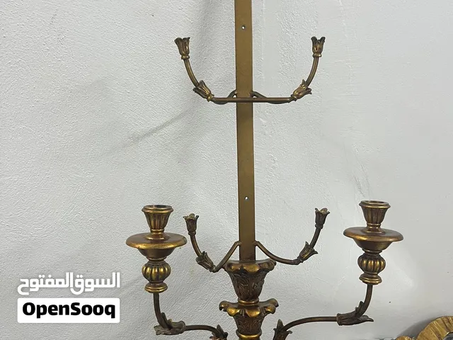 تحف ولوحات