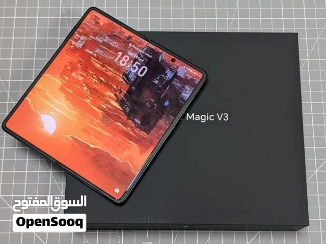 Honor Magic V3