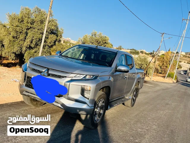 بكب ميتسوبيشي l200 سبورتيرو 2023