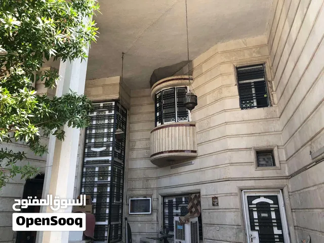 بيت 300 م للبيع في ابو طيارة