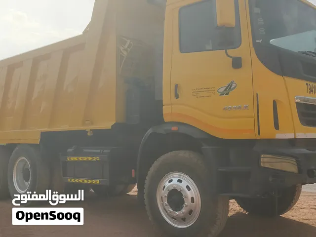 Tata tipper 2016model