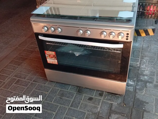 فرن جديد بحالة الوكالةFratelli / كرتون مفتوح فقط / أمان كامل / مع كامل ملحقاته ودفتريته
