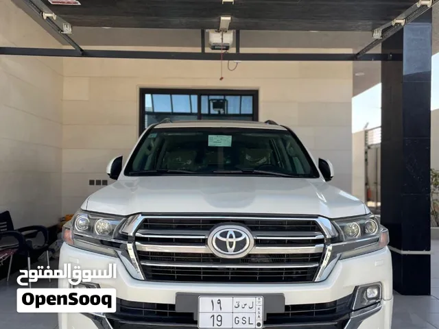 Toyota Land Cruiser GXR, 2019 GCC specs 86,000 km in perfect condition