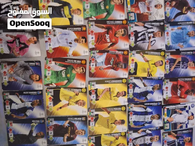 البوم لاعبين فيفا 2012 و2013 اصلي مع 72 بطاقه اصليه كما موضح في الصوره السعر 50