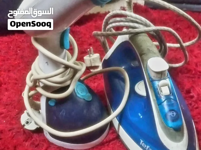 مكواه تيفال  الأصلية للبيع شبه جداد للبيع الاثنين ب15 نهائي السعر نهائي السعر نهائي بدي اجيب احدث