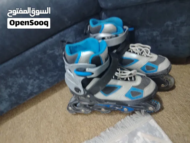 سكيتات ولاديه للبيع بحاله جيده وسعر 10 ليرات