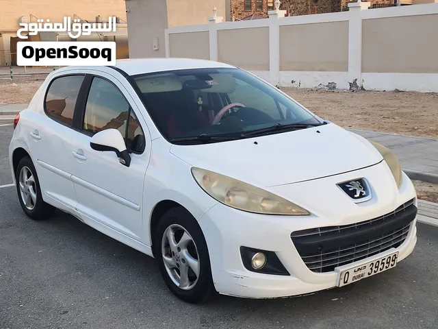 Selling Peugeot 207 1.6 GCC 2013 in Perfect Condition بيجو 207 محرك 1.6 موديل 2013 خليجى بحاله ممتاز