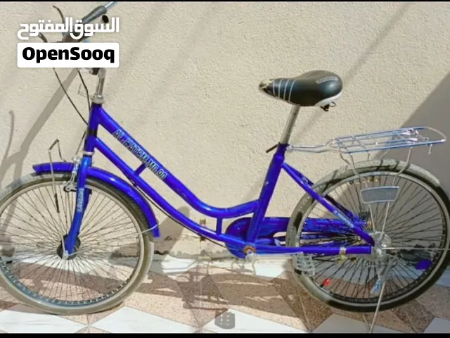 بايسكلات للبيع  الازرق حجم 24 السعر 75 والاحمر حجم 20 السعر 55