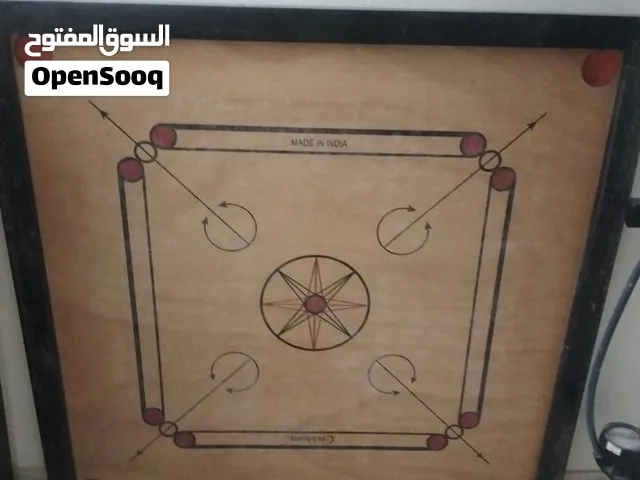 Carrom board
