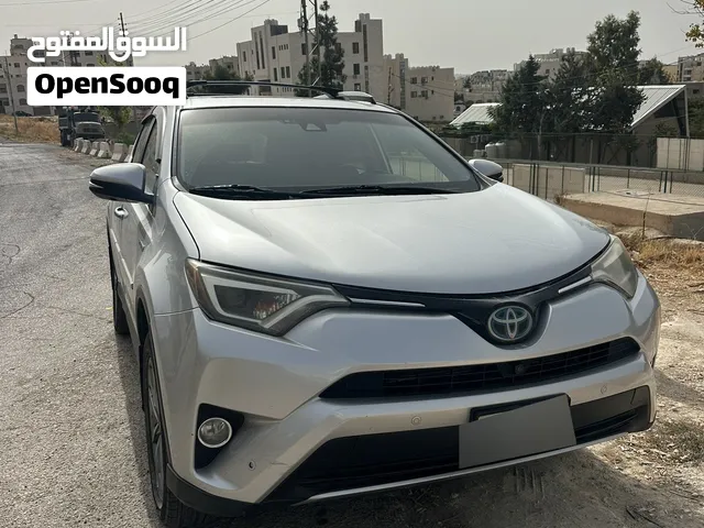 Used Toyota RAV 4 in Amman
