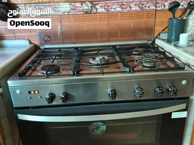 غاز فريجيدير (Frigidaire) 5 عيون ستانلس ستيل 90سم كهربائي بشاشة ساعة ومؤقت ومنبه