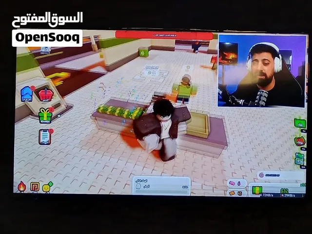 شاشه سمارت فيها خط خفيف لما تتواصل معي بفهمك والخط مش مبين بشاشه
