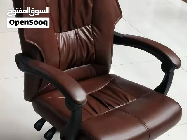 كرسي مكتب جلد