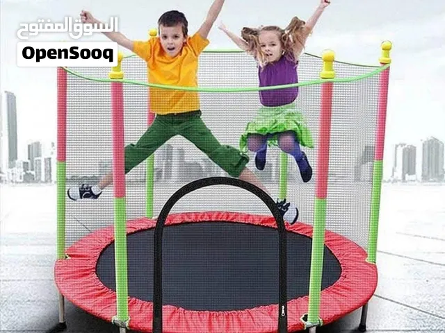 ميز+كرسي اطفال +بايسكل اطفال +نطاطه اطفال مستعمل بس نضيف كما واضح بصور