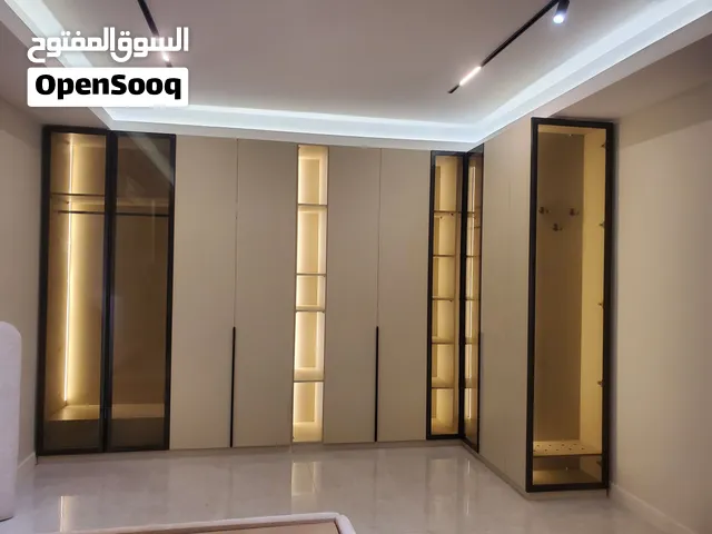 فني ديكورات واثاث  غرف نوم ابوب  موبيليا   صيانه عرف النوم والابوب وتركيب وفك