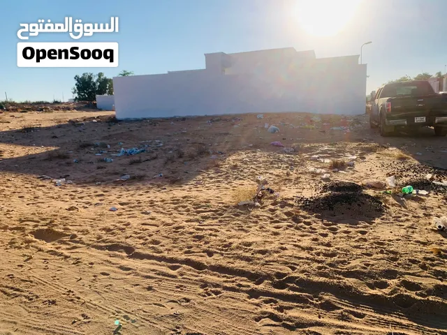أرض 400 متر للبيع – موقع مميز جدًا