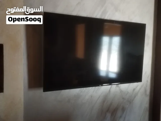 ثلاث شاشات للبيع لاعلى سعر