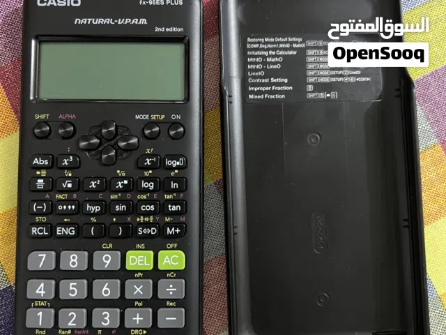 اله حاسبه علميه  عدد 3  Casio