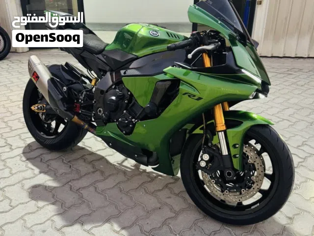 2018 Yamaha YZF-R1