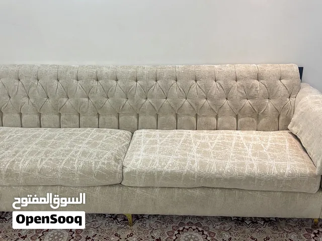 جلسه كنب نوعيه ممتازه نضيفه جداً