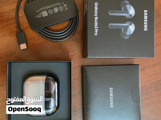 للبيع Samsung Galaxy Buds 3 Pro الأصلية حالة شبه جديدة