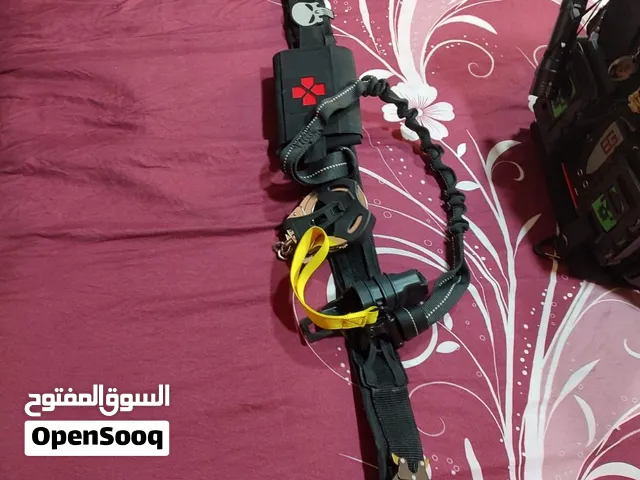 درع ومحزم مجهزات