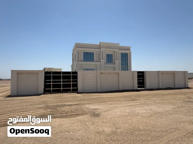 مقاولات البناء عمال خبرة في البناء وبإدارة عمانية