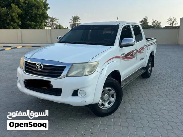 Used Toyota Hilux in Al Batinah