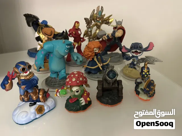 مجسمات شخصيات
