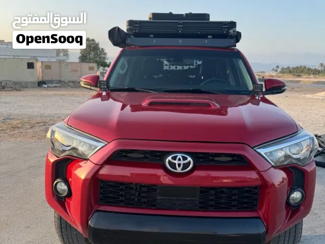 Toyota 4Runner TRD Off-Road 2021 مجهزة بالكامل للرحلات البرية والتخييم (Overlanding)