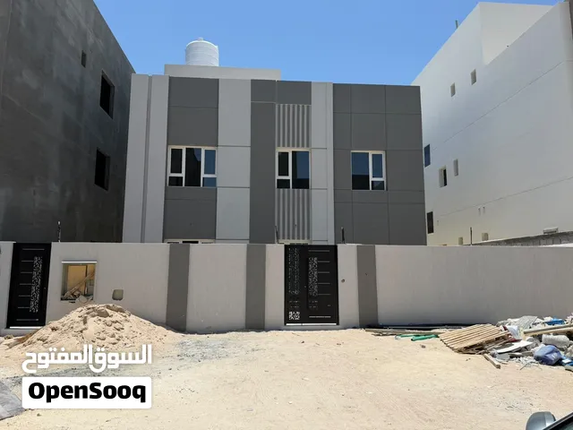 للبيع بيت بالمطلاع طابقين شارع واحد