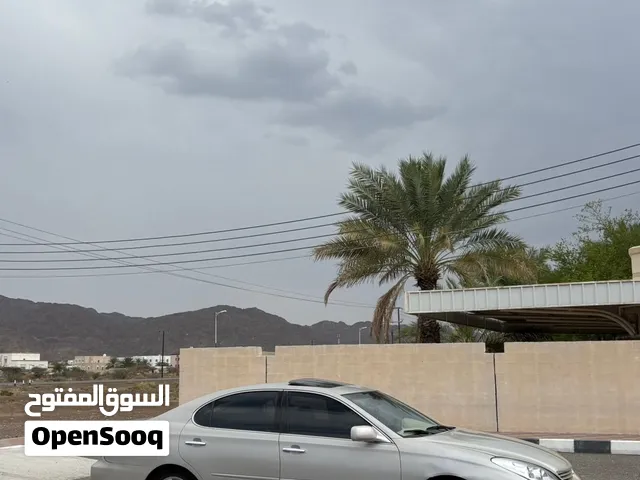 لكزس ES 300