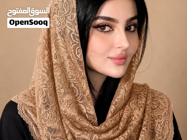 شال الدانتل الترند