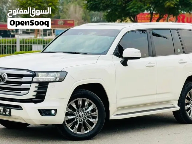 تويوتا لاند كروزر GXR V6 تيربو 2022 خليجي صبغ وكاله وتشيكات وكاله نظيفه جدا بدون حوادث