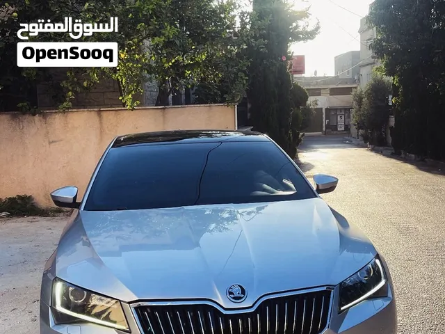 Skoda Superb 2019/2018 220hp