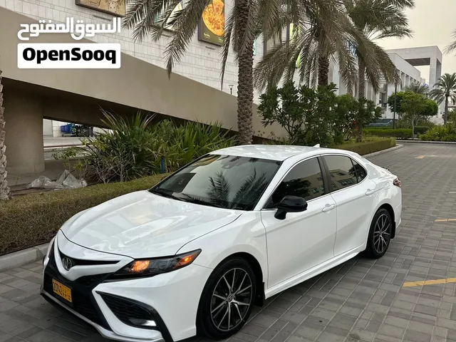 كامري SE موديل 2021 بدون حوادث فقط تشليع واغراض وكاله